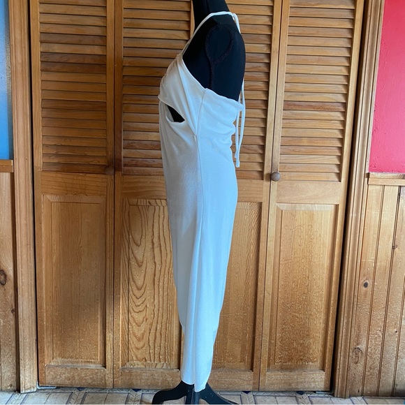 🎉HP🎉 🤍LuLu’s, Size XL, “Saw You Staring”, Asymmetrical Cutout Bodycon Dress - Picture 13 of 16